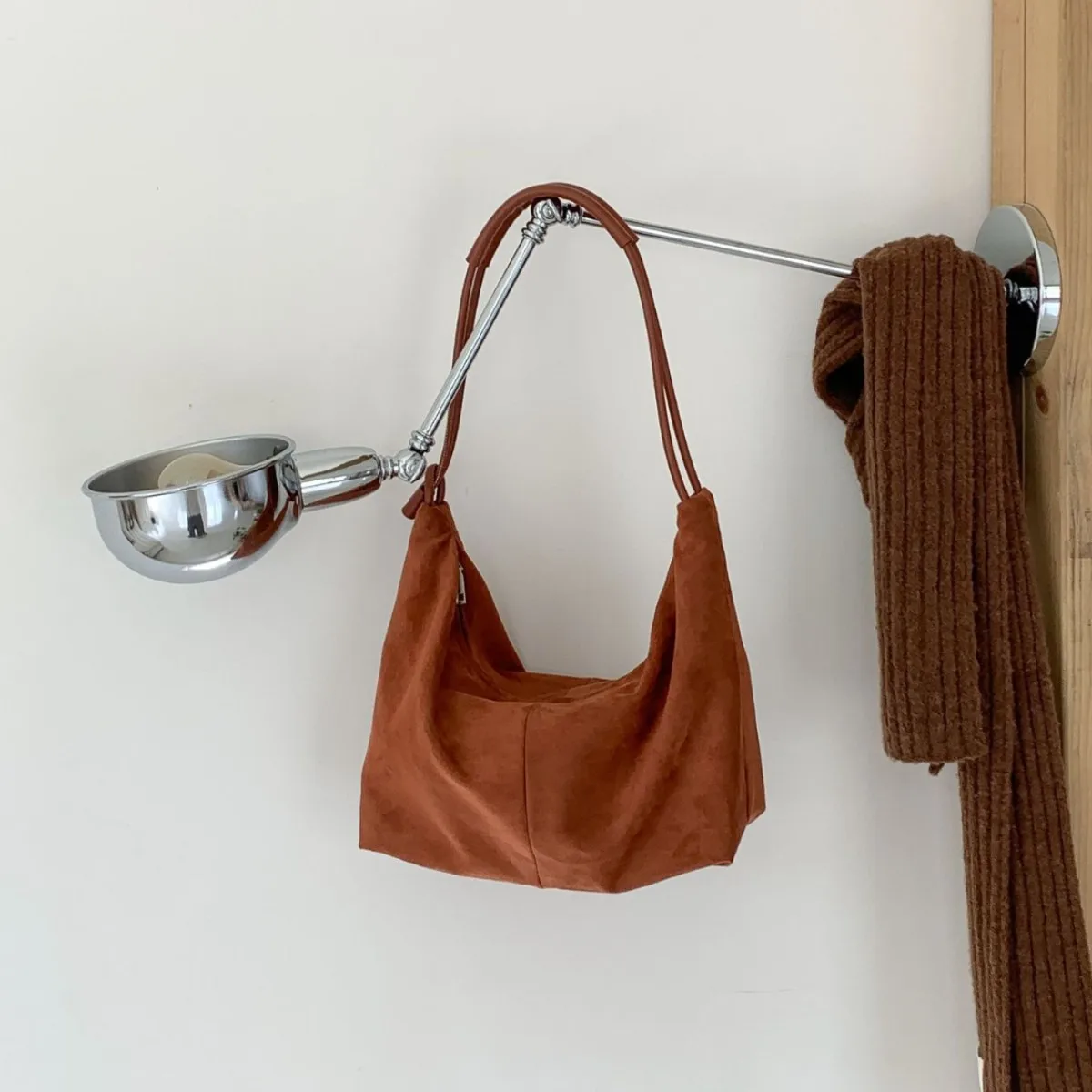 

Women's Winter Casual Commute Shoulder Bag - Warm Soft Suede Large Capacity Travel Handbag