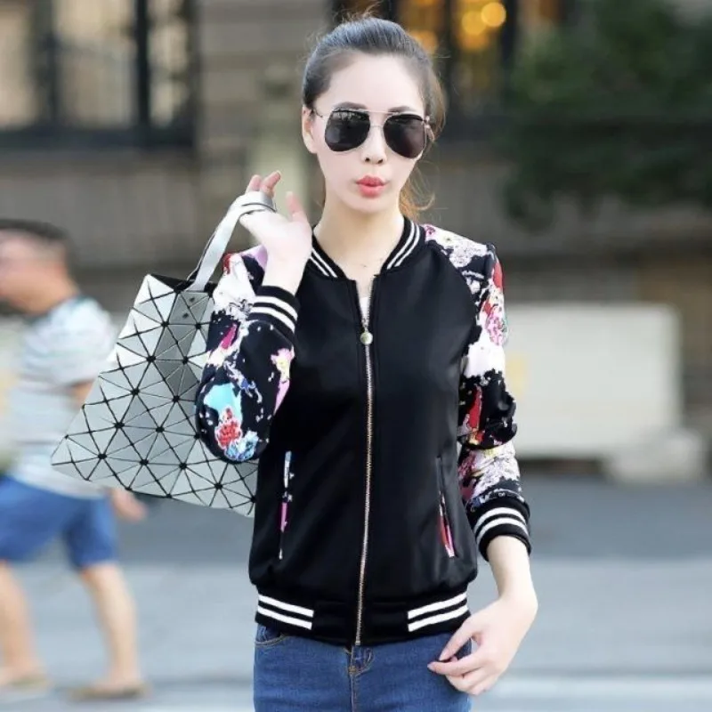 Baseball Aviator Coat Woman Black Short Round Neck Bomber Jacket for Women Patchwork Printing Lined New Products Harajuku Sale