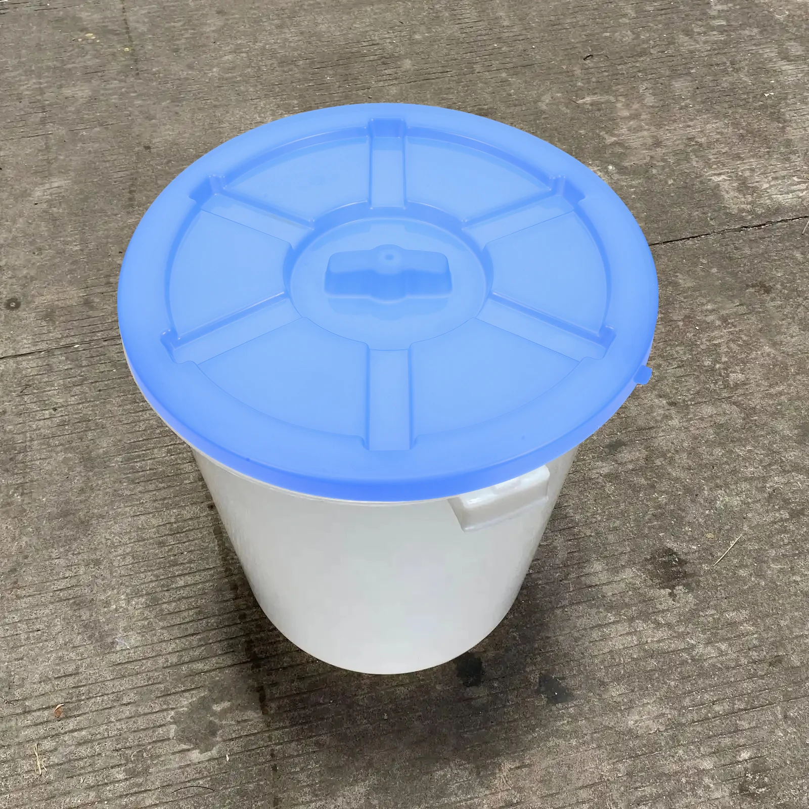 

Trash Can Lid Thickened Hdpe Outdoor Garden Waste Bin Protector Sealing Replacement Cover For Storage Bucket