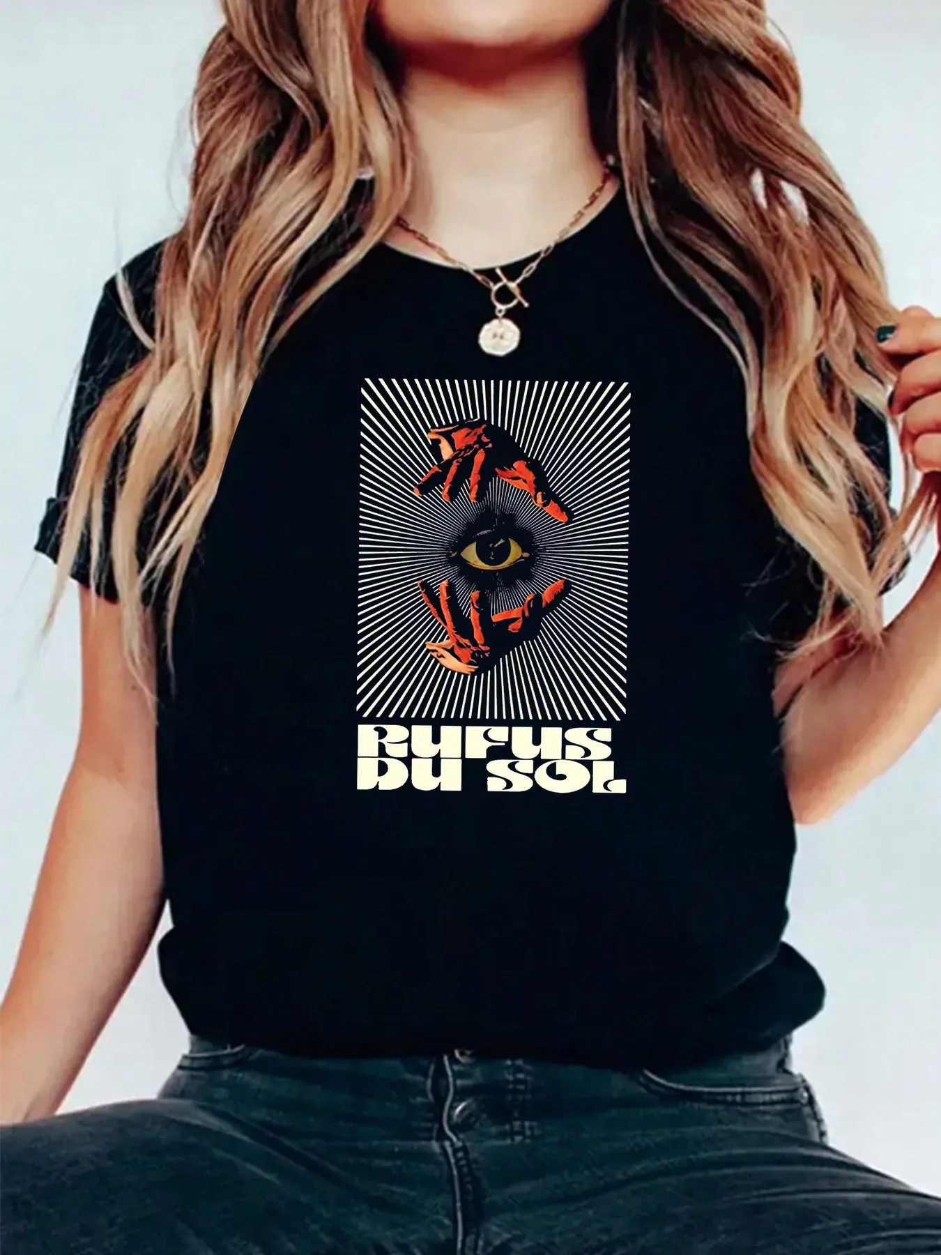 RUFUS DU SOL World Tour Graphic T-Shirt Electronic Music Fan Merch Suitable for Women Fans Lovers Edgy Fashion Aficionados Youth Culture Enthusiasts Perfect for Christmas Celebrations Daily Wear Holiday Gatherings Hangouts with Friends Gaming Events