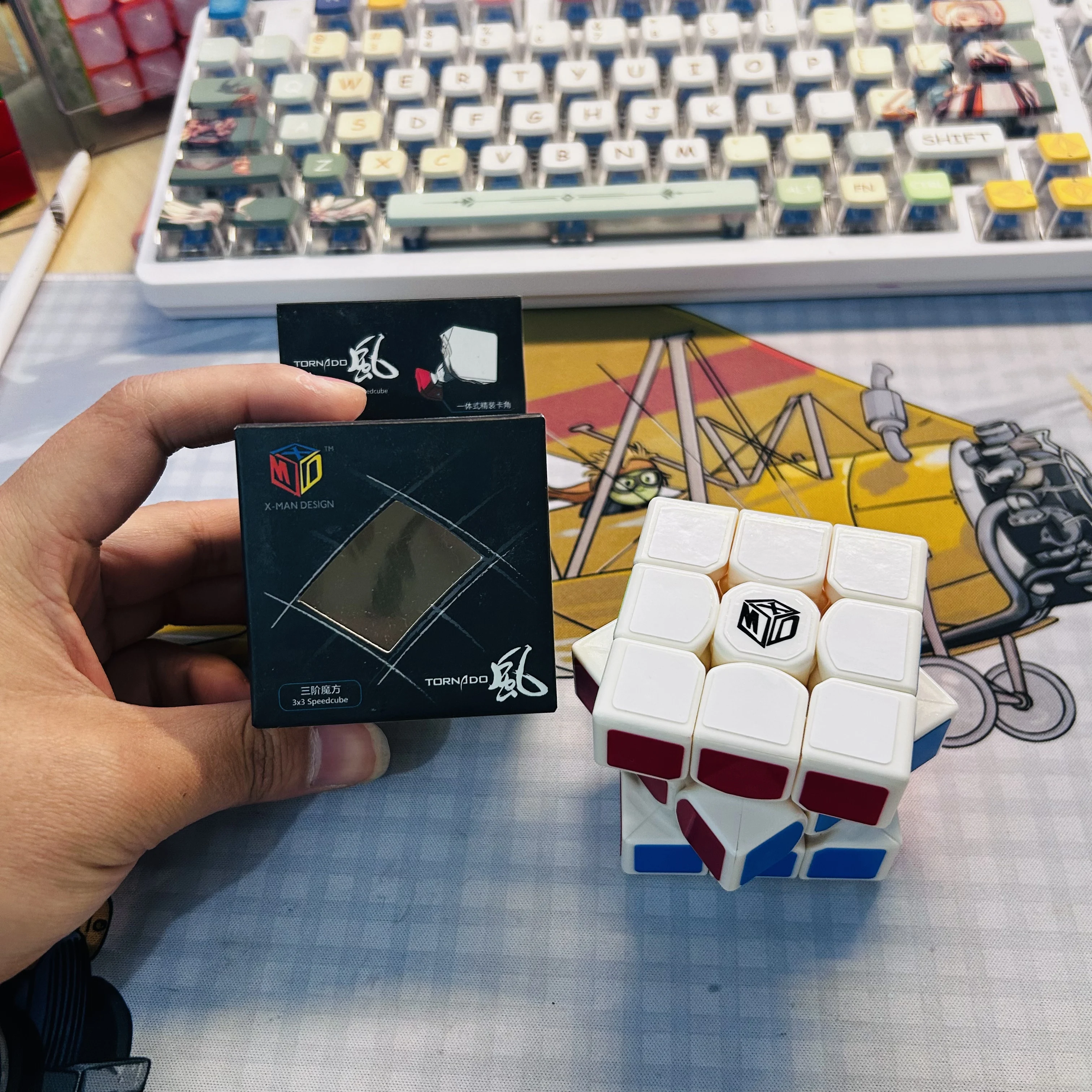 QiYi X-Man Tornado V1 3x3 Cube White Sticker 3x3x3  Version  Magic Speed Cube Pioneer Puzzle Toys