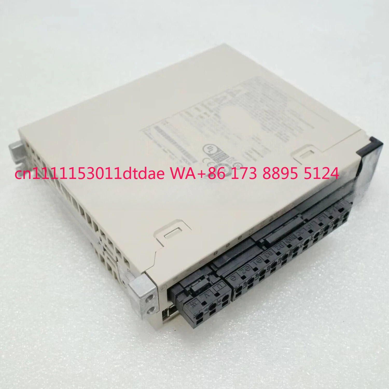 

New Original Servo Driver SGD7S-2R8A10B