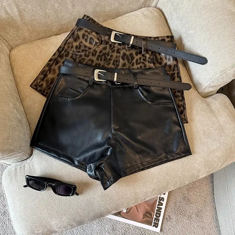 2025 New Women's Retro Leopard Print PU Leather Shorts High-waisted Wide-leg Shorts Casual A-shaped Hot Pants