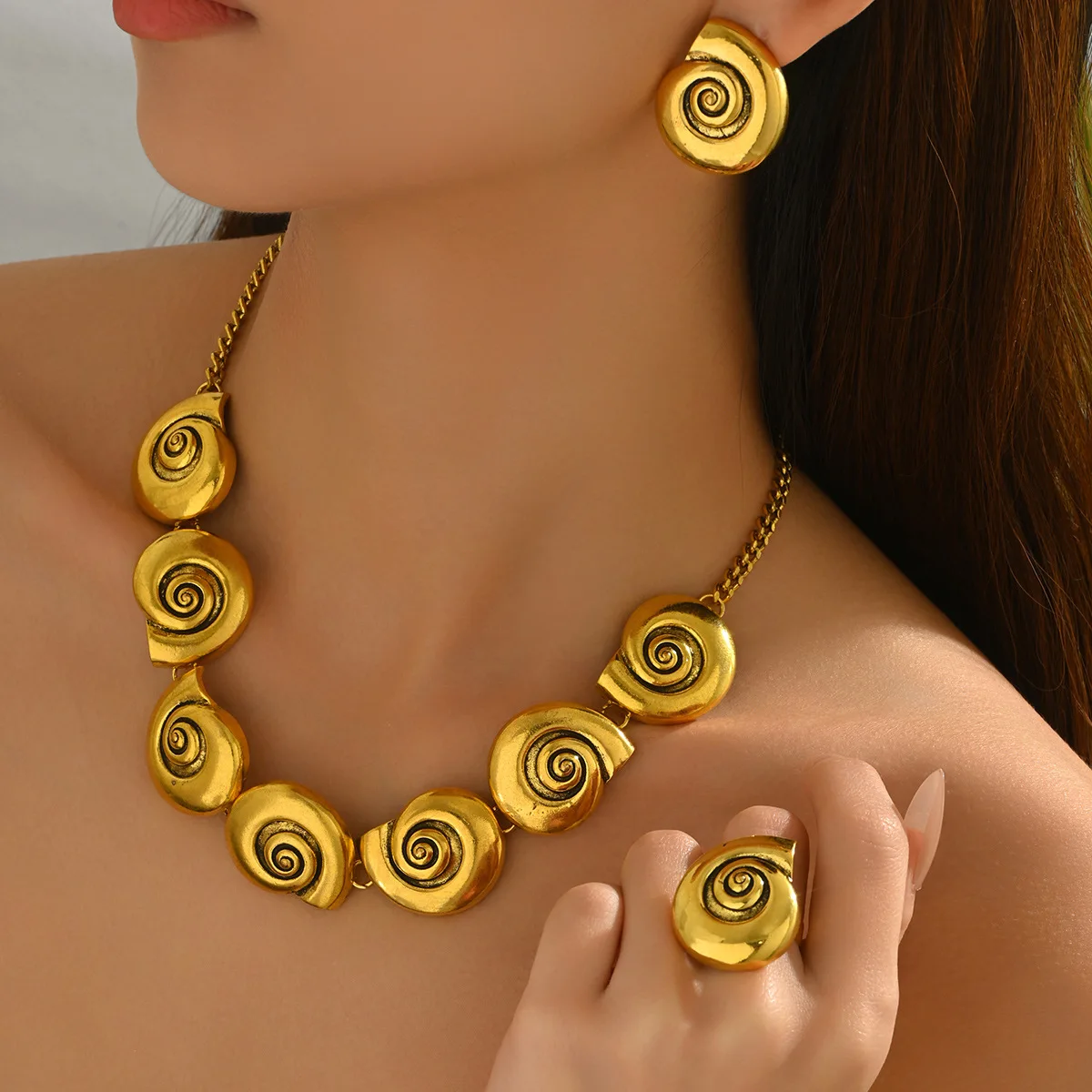

4PCS Spiral Shell Shaped Charm Choker Stud Earrings Ring Set for Women Elegant Necklace Ocean Beach Style Jewelry Set Gifts