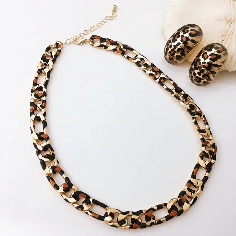 

2PCS Statement Jewelry Set Fashion Vintage Geometric Leopard Print Chains Necklace for Women Hip-hop Party Earring Accessories