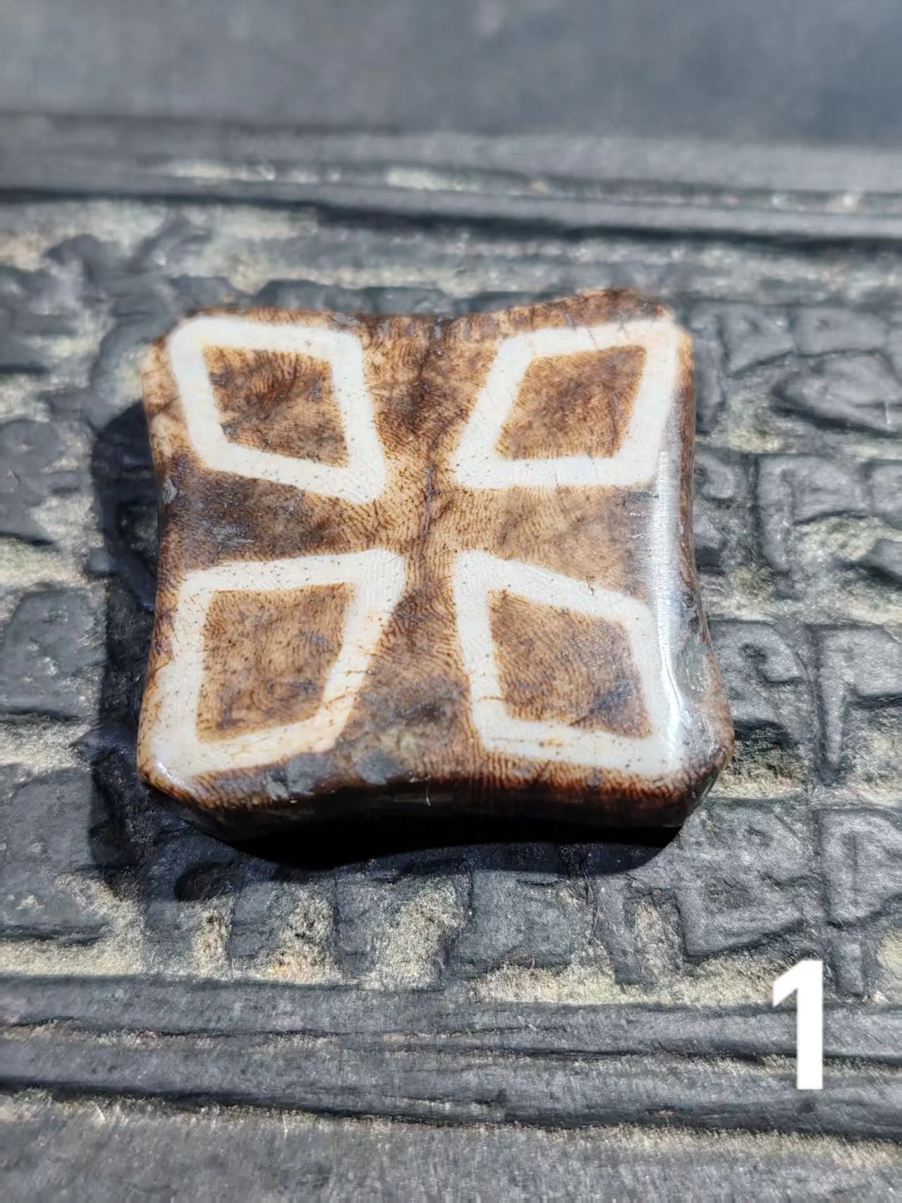 

1 шт./лот гималайские периферийные три тысячи лет загадочные древние культурные наследия Pumtek окаменевшие деревянные бусины