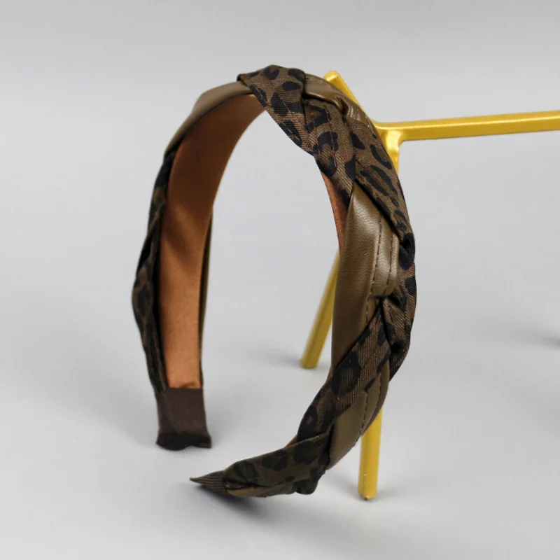 Diadema de tela con estampado de leopardo y cuero PU tejido, para peinados prensados, trenzados y con ganchos para el cabello