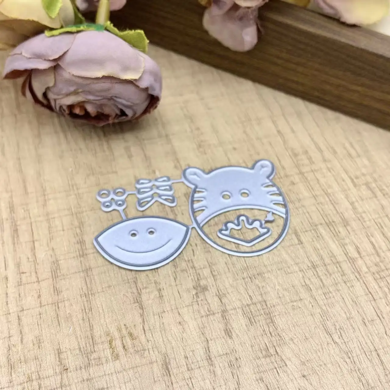 Cartoon Tiger Assemble Metal Cutting Dies DIY Scrapbook Card Making Etched Die Paper Craft Embossing Template
