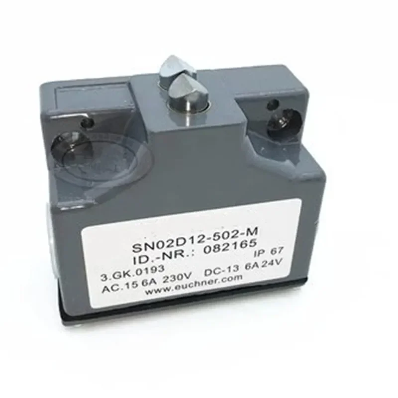 

1pcs/lot! SN02D12-502-M limit switch brand new original （This link includes domestic substitutes and Original genuine）