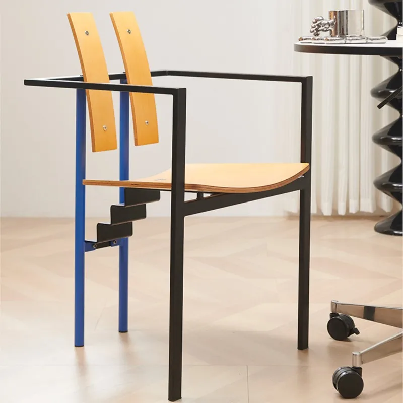 

MOMO Designer Chairs French Scandinavian Retro Restaurant Cafe Solid Wood Antique Household Backrest Dining Table Chairs