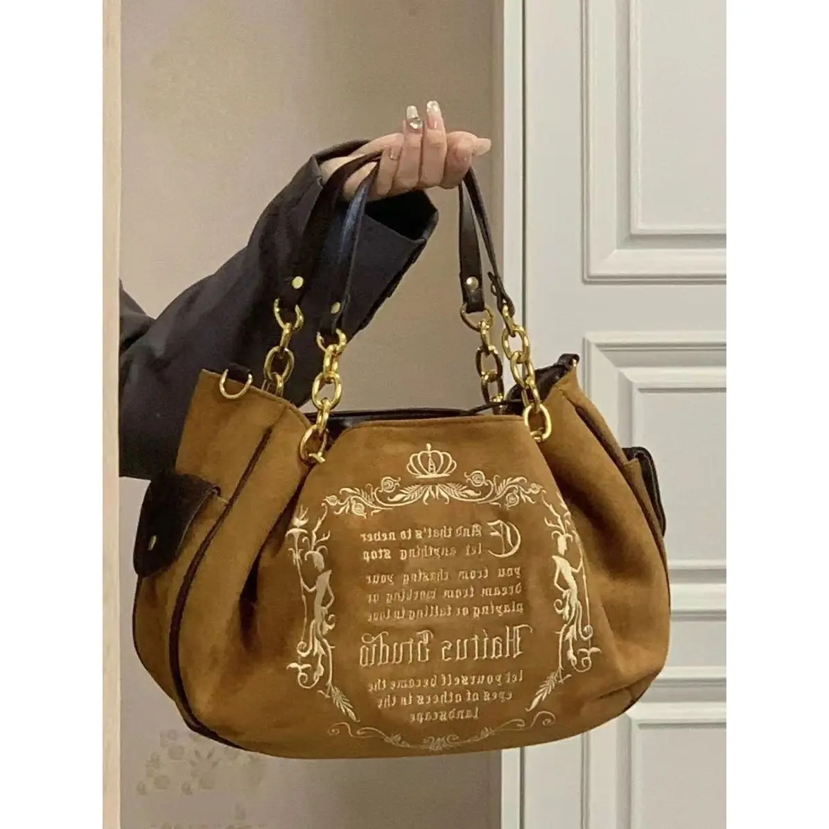 Classic Design Retro Literary Letter Suede Big Bag Large Capacity Handheld Crossbody Bag Chain Tote Bag