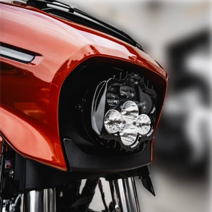 

Motorcycle Parts Performance LED Headlight with Bracket Plug&Paly Lamp for Harley Street Glide 2023.5-2026