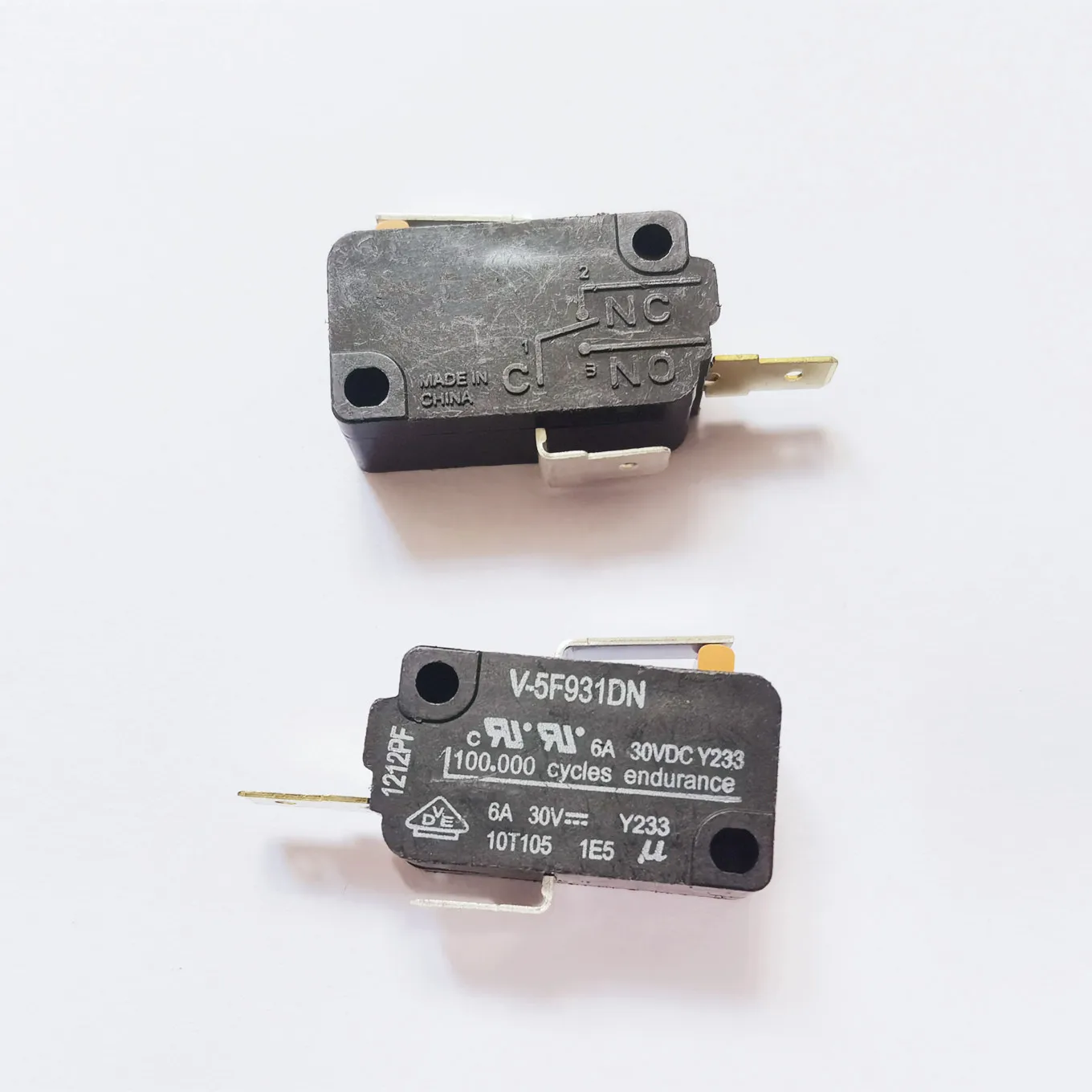 Original new 100% V-5F931DN short handle long life silver contact micro switch limit travel switch