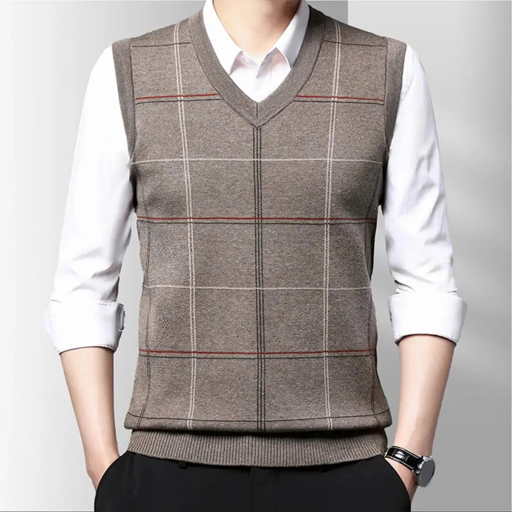 

V-neck Sweater Vest Men Winter Sweater Vest Stylish Mid-aged Men's Sweater Vests Knitted Plaid Print Soft Warm for Fall Spring