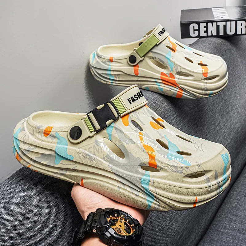 

Summer Hot-Selling Outdoor Beach Shoes for Men and Women, Two-Way Wear, Closed-Toe Sandals and Slippers