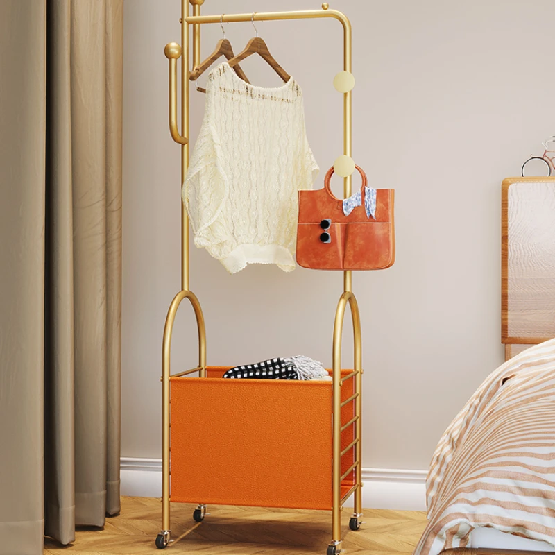 Hanging clothes rack at the entrance, bedroom, bedside, clothes artifact at night, movable, floor to ceiling room