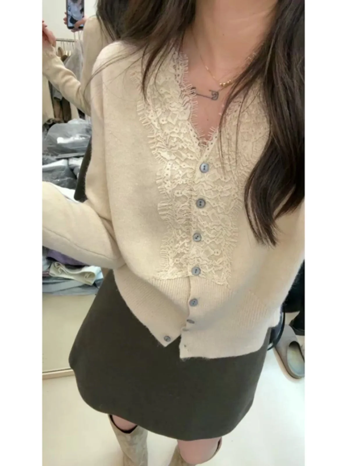 

Women's Lace Splice V-ne Knitted Sweater Inner Wear Slim Fit Autumn Winter Faionable Base irt Ele Knit Top