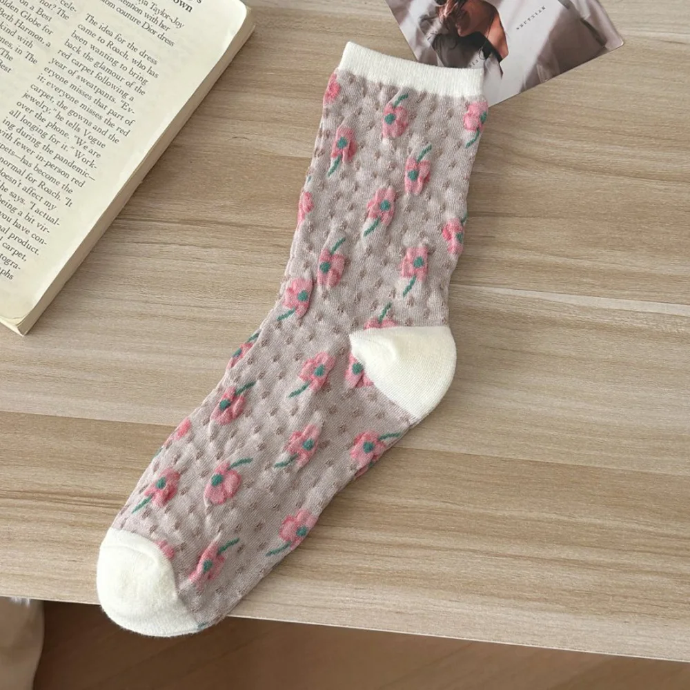 5 Pairs Fashion New Middle Tube Socks Women's Cute Floral Printed Autumn Winter Long Street Style Soft Comfortable Woman Socks