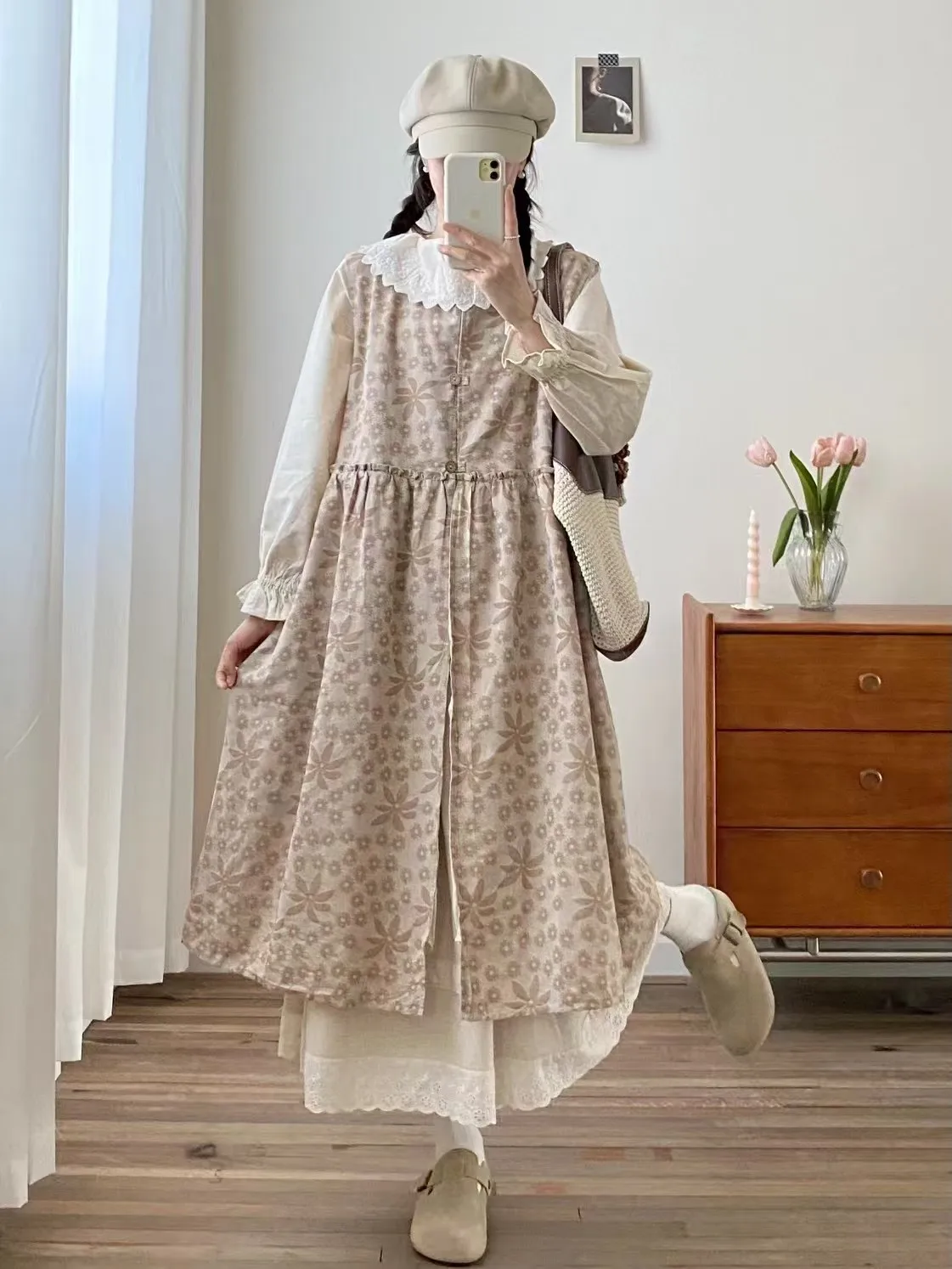 Nuevos vestidos de chaleco de algodón de invierno 2025, vestido suelto INS de estilo japonés Retro de chica Mori con botones estampados y cuello redondo para mujer D5N794CC