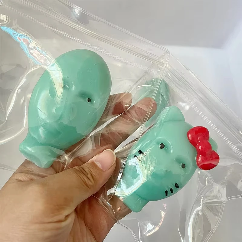 Simulation of Alien Extrusion Slow Rebound Toys Decompression Soft Waxy Alien Fingers Pinch Toys Funny Gifts for Children