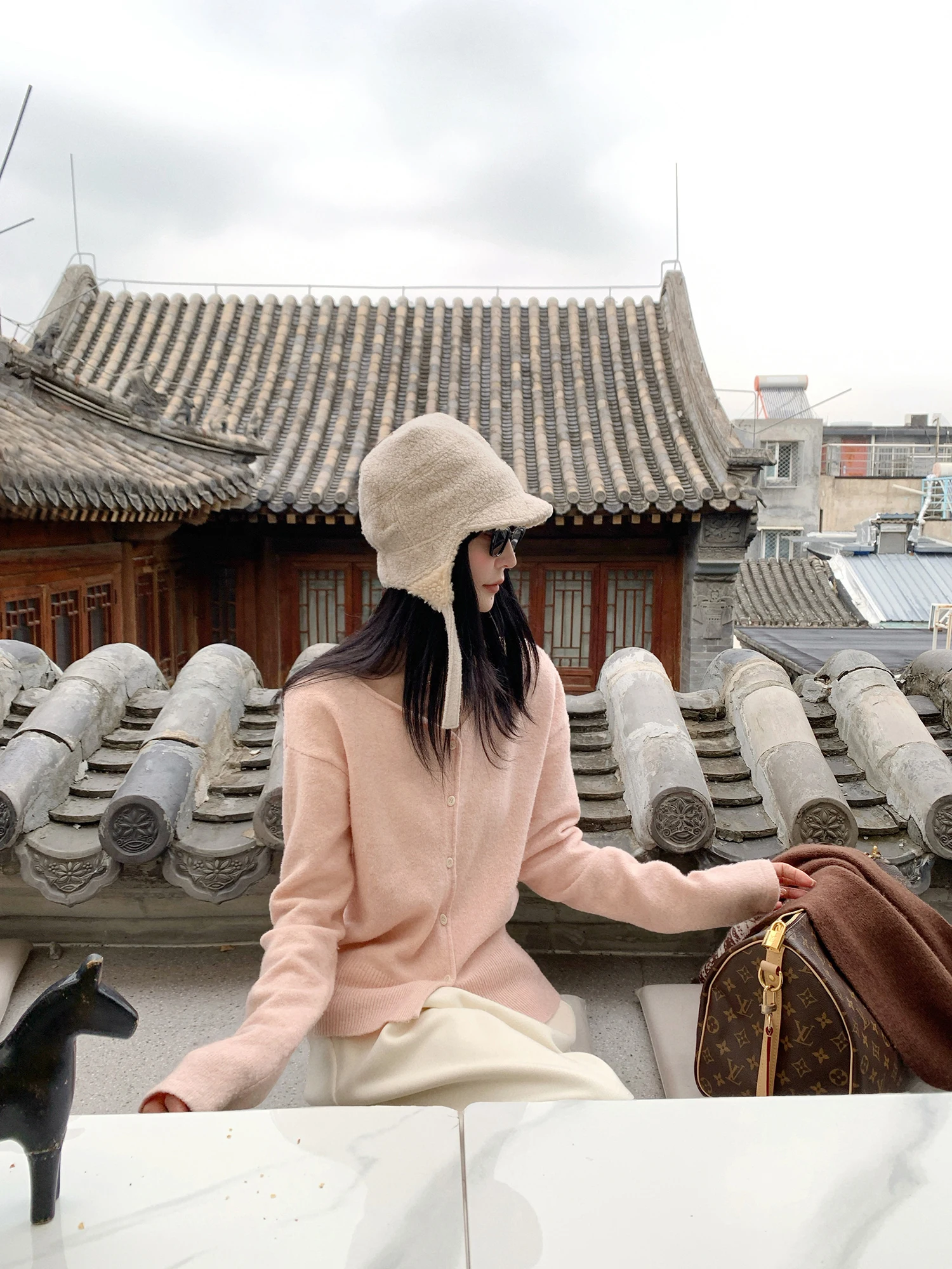 

Soft Wool Blend V-Ne Knitted Sweater Cardigan Cr Snow Mountain Design Casual Commute Sle Ladies Faion Winter Wear