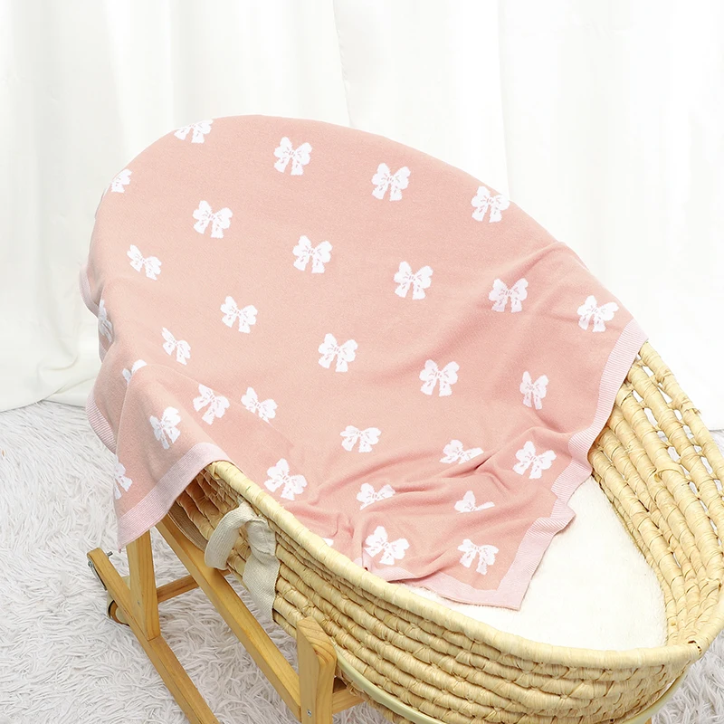 Bawełniany kocyk dziecięcy Knit Cute Bow Kid Boy Bed Girl Crib Quilt 90 * 70CM Newborn Cartoon Plaid Toddler Stroller Swaddle Soft Covers