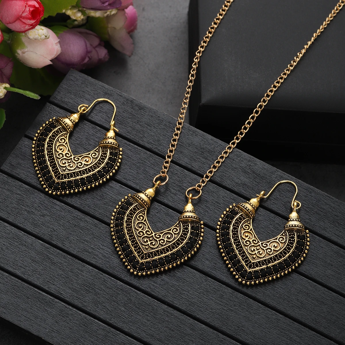 Vintage Ethnic Gold Color Drop Earrings Necklace for Women Heart Shape Statement Earrings Bohemian Rope Wrap Jewelry bijoux