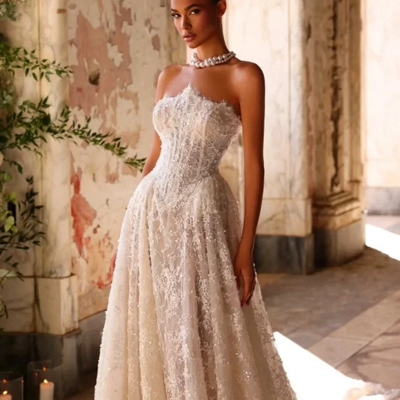 Customized Shiny Luxury Satin Ivory Ball Gown Royal Wedding Dresses Sweetheart Decal Long Tail Made Robes De Mariée