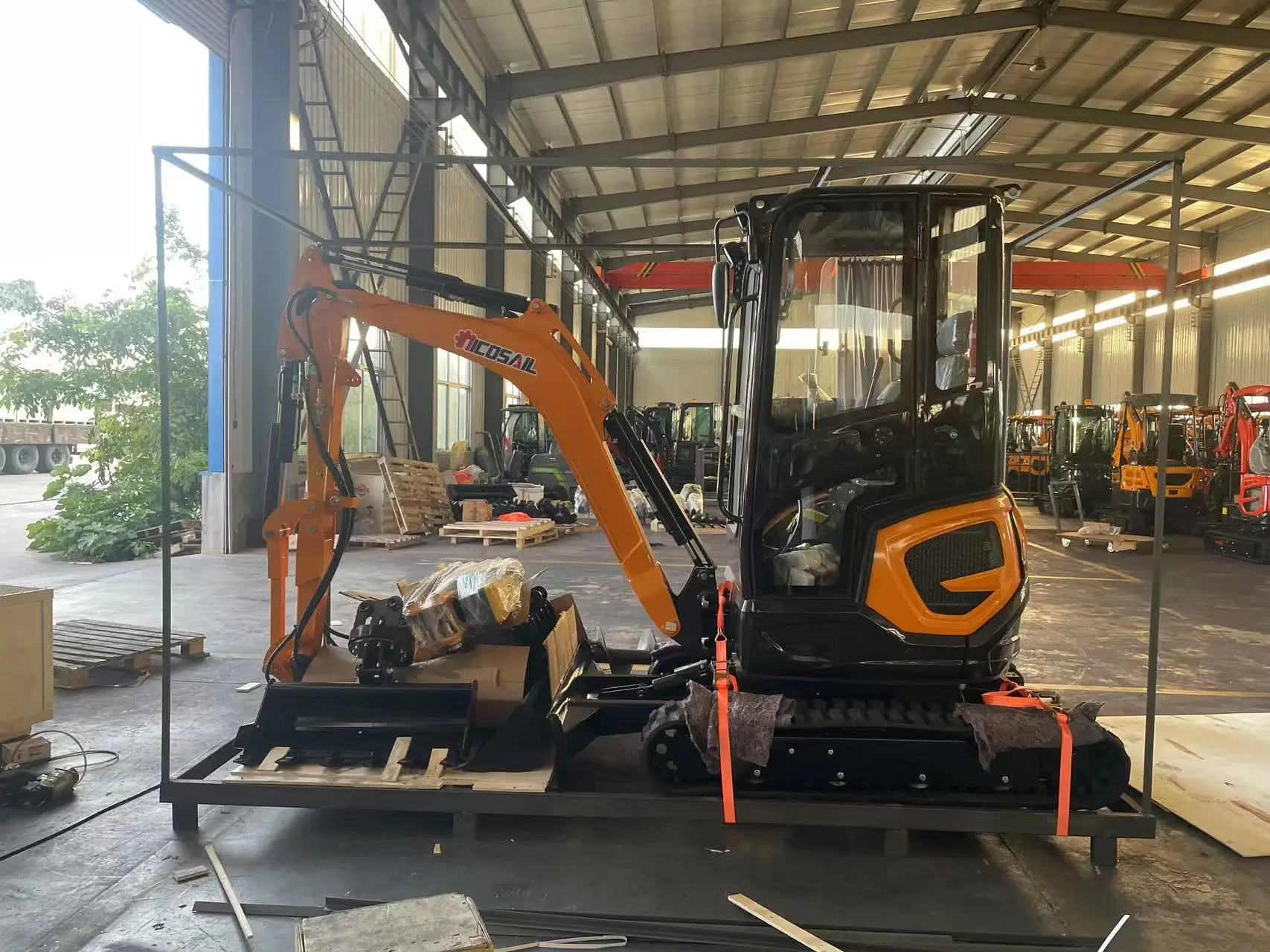 

Small Mini Excavator 1.8t Diesel Garden Customized Optional Accessories - Heavy Equipment Parts And Attachments
