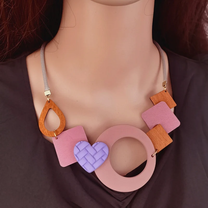 Colgante de madera geométrico, collar étnico con pechera para mujer, collares largos hechos a mano, joyería Vintage