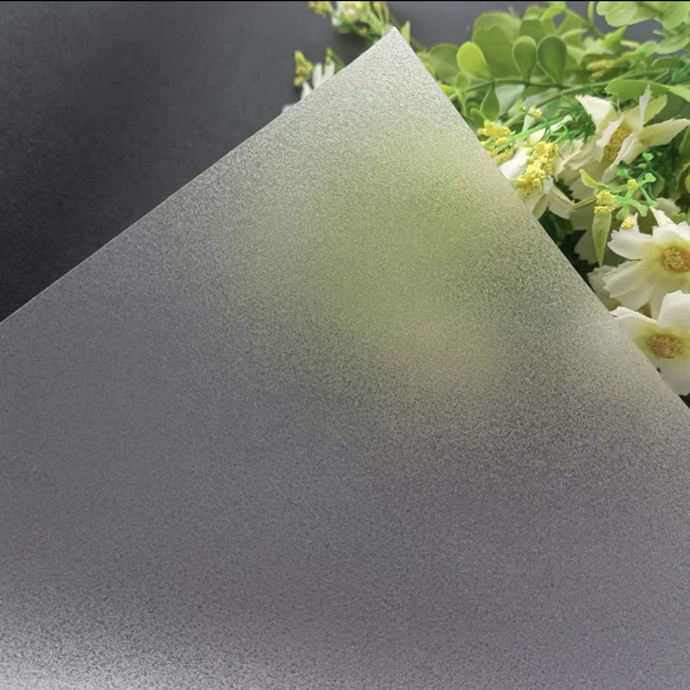 High-quality fashionable oil sand glass film, the simple style increases the beauty of your space and can also protect privacy