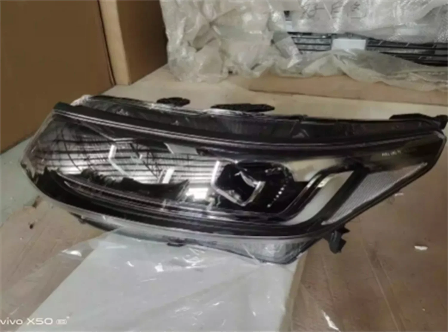 Front Headlight Headlamp for Changan CS95 DRL Daytime Running Light High low beam