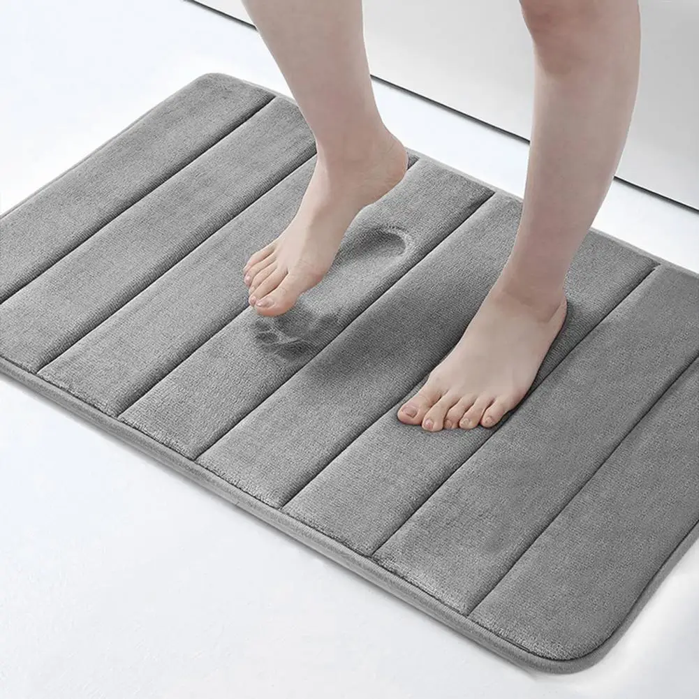 Tappeto da bagno in velluto corallo zerbino antiscivolo in Memory Foam per ingresso interno tappeto ad assorbimento d'acqua addensato per cucina in camera