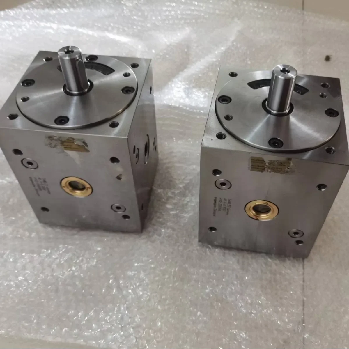 TANDLER Gear Reducer Available in Many Sizes High Speed