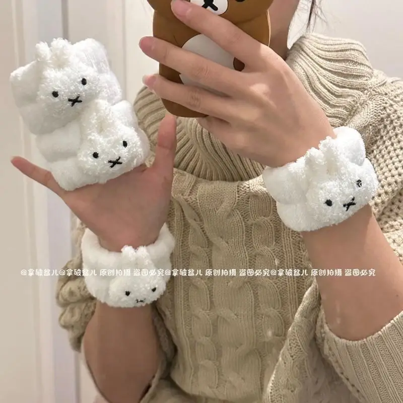 

2Pcs Miffy Rabbit Newwash Up Grooming Wristband Kawaii Cartoon Rabbit Moisture-Proof Wristband Cute Girl Plush Headband