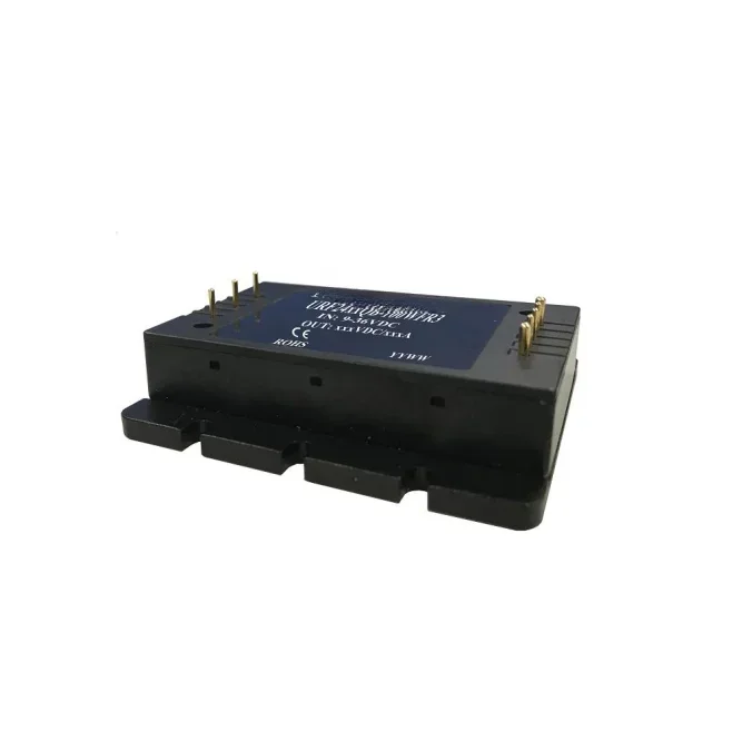 

URF2424QB-100WR3\DC-DC Power Module 9-36v to 24v4.2a 100W