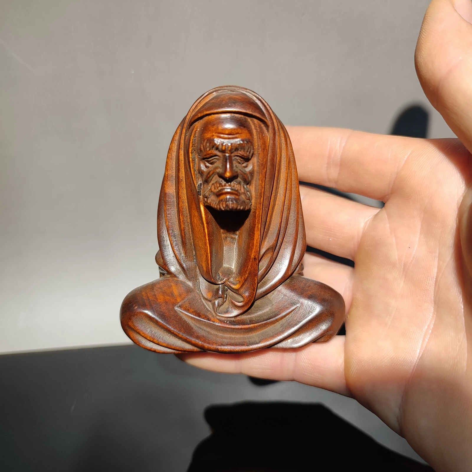 carved wooden zen praying buddha statue Portable mini small dharma Arhat wood