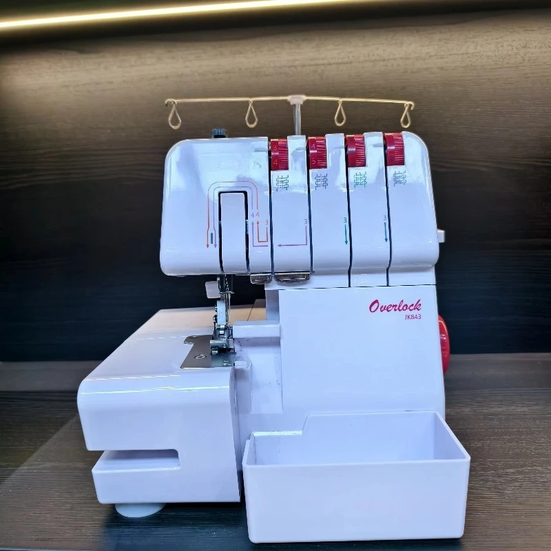 843 2-/s Portable 3/4 Thread Overlock Sewing Machine