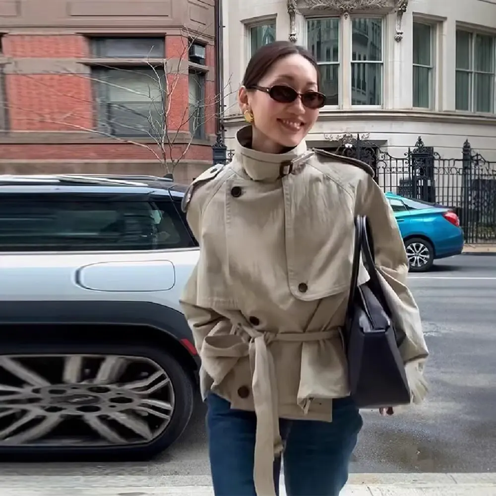 

2025 Loose And Versatile Button-lace Short Windbreaker Women Streetwear Stand Collar Long Sleeve Short Trench Coat Jacket