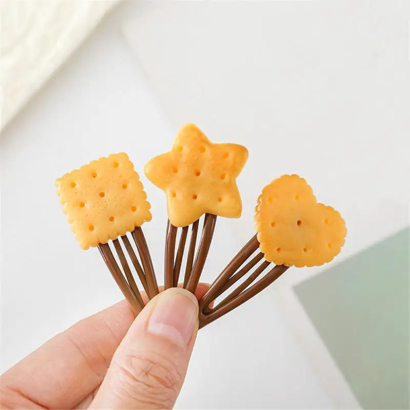 Simulation Fun Biscuit BB Clip Star Hairpin Cute Student Headdress Hair Accessories Female Sweet Bangs Broken Hairpin Hair Clips