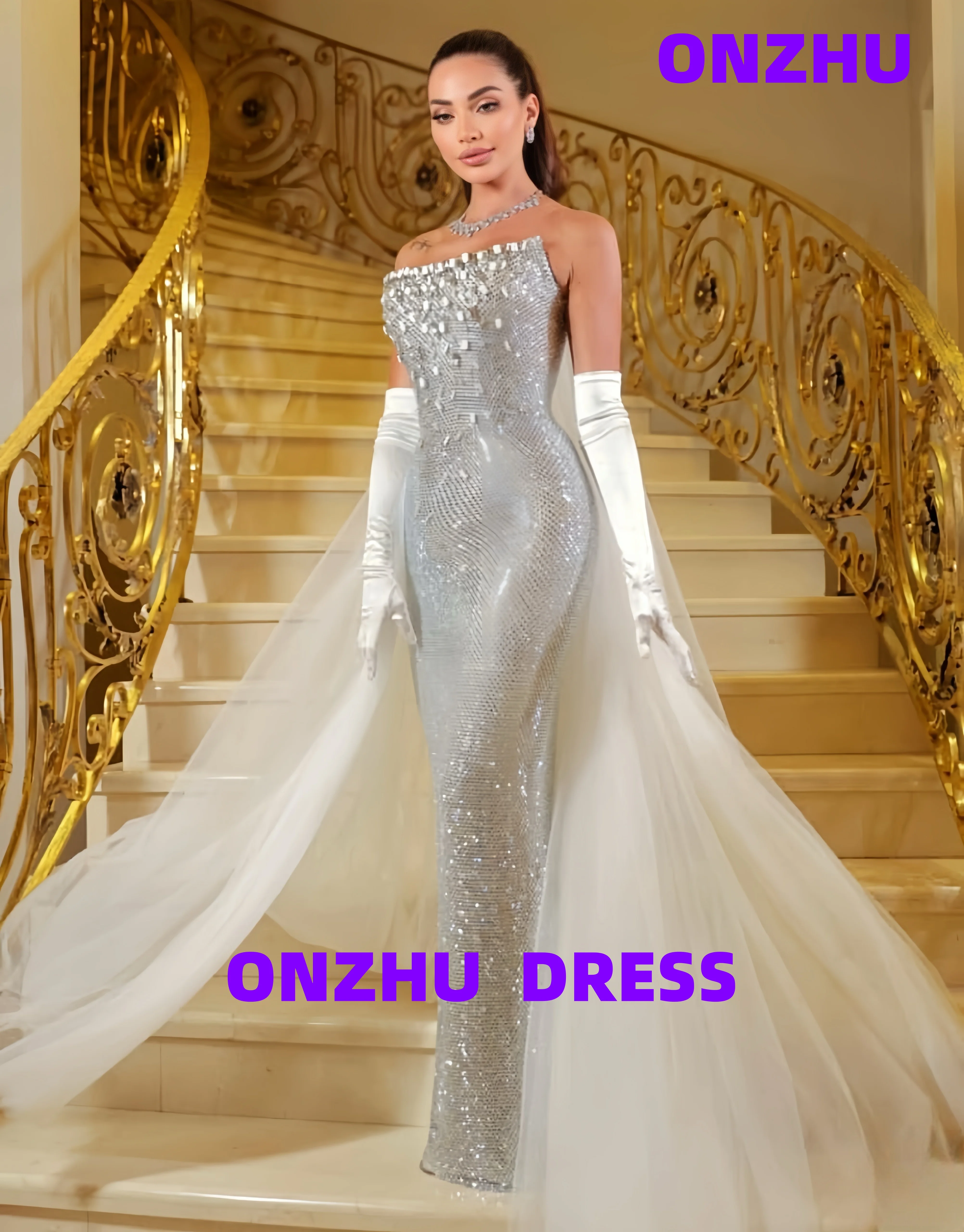 Abito da sera da donna di lusso personalizzato con collo alto senza maniche a sirena di Amanda Novias