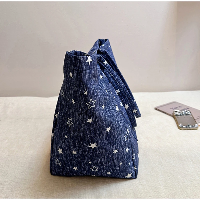 Koreanische Tragetasche mit Sterndruck, Damen-Shopper-Schultertasche, geräumige Handtasche für den täglichen Gebrauch, einfarbig, vielseitig, minimalistisch – Detail 5