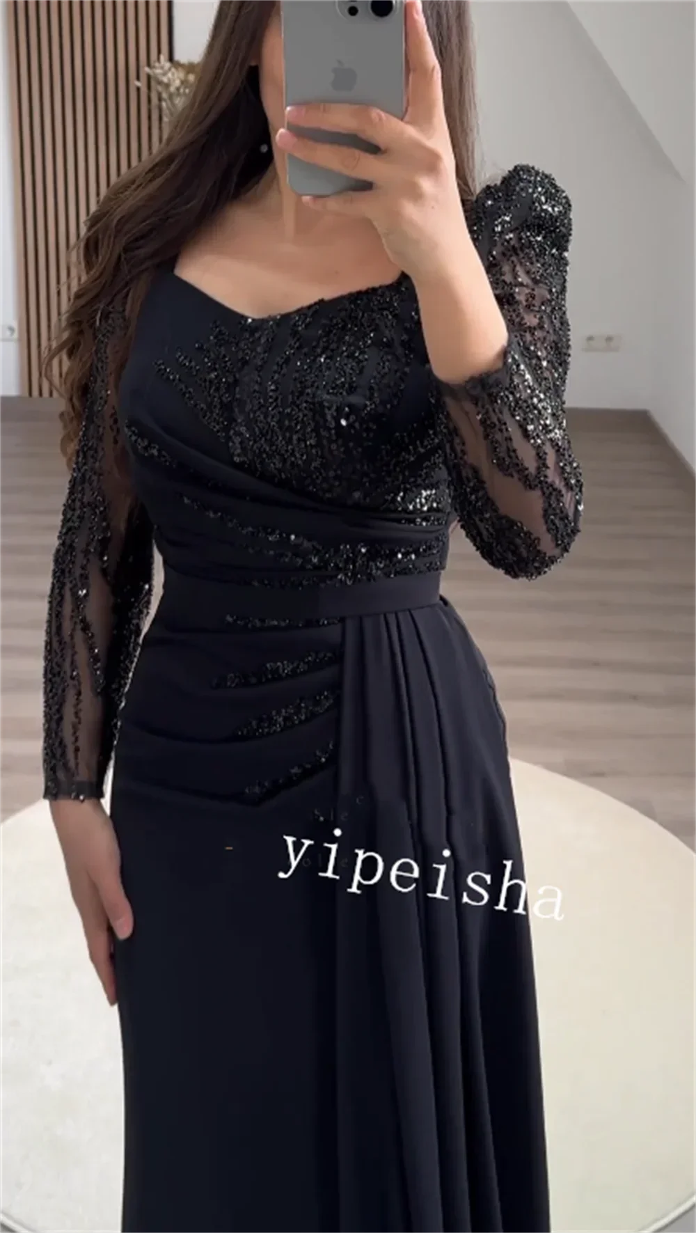 Customized High Quality Sparkle Exquisite Jersey Sequined Pleat Quinceanera Sheath V-neck Bespoke Occasion Gown Long Dresses