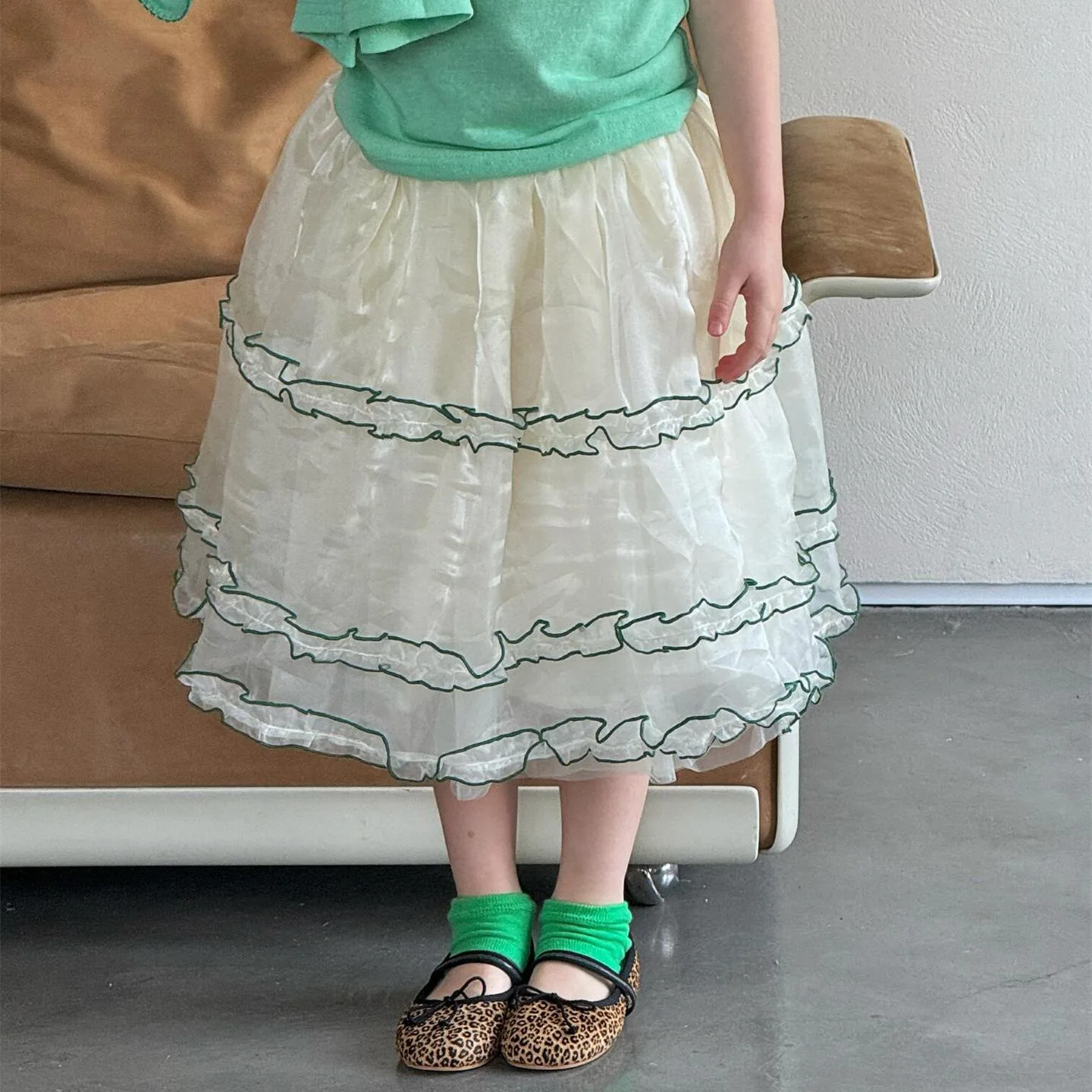 Saia Infantil Feminina 2026 Primavera Verão Nova Coleção Roupa Infantil Estilo Coreano Saia de Tule Princesa com Borda Colorida Doce para Meninas