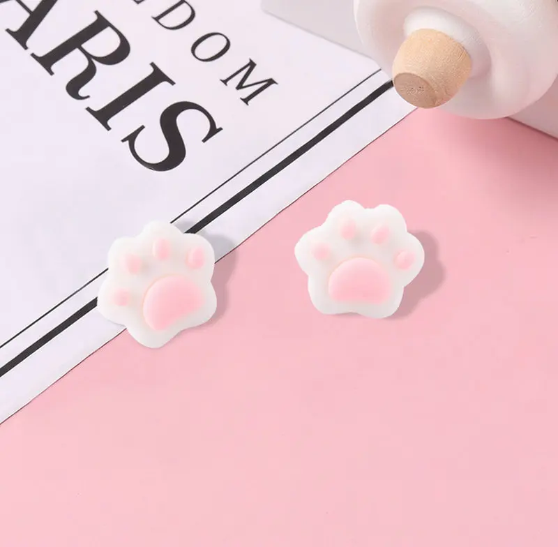 Plastic Clay Pink Cat Kitten Puppy Footprint Brooch Lapel Pin Badges Animal Jewelry Gift for Pet Lover Dog Paw Pin