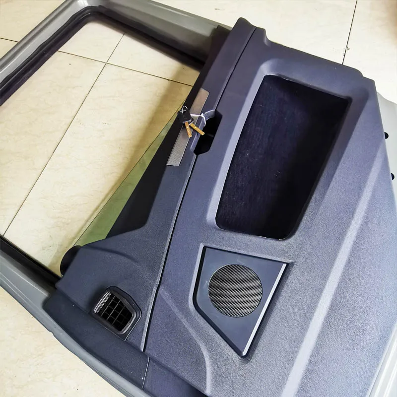 Shacman ORIGINAL Truck Body Parts Steel Front Door Panel Door Assembly TRUCK PARTS-Left Front Door Weldment DZ14251210010