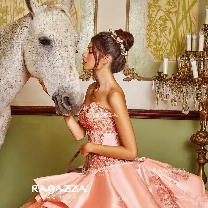 Классическое бальное платье с бисером, платья для Quinceanera, милое платье с аппликацией и вырезом сердечком, атласное платье для маскарада со шлейфом и блестками, 16 цветов