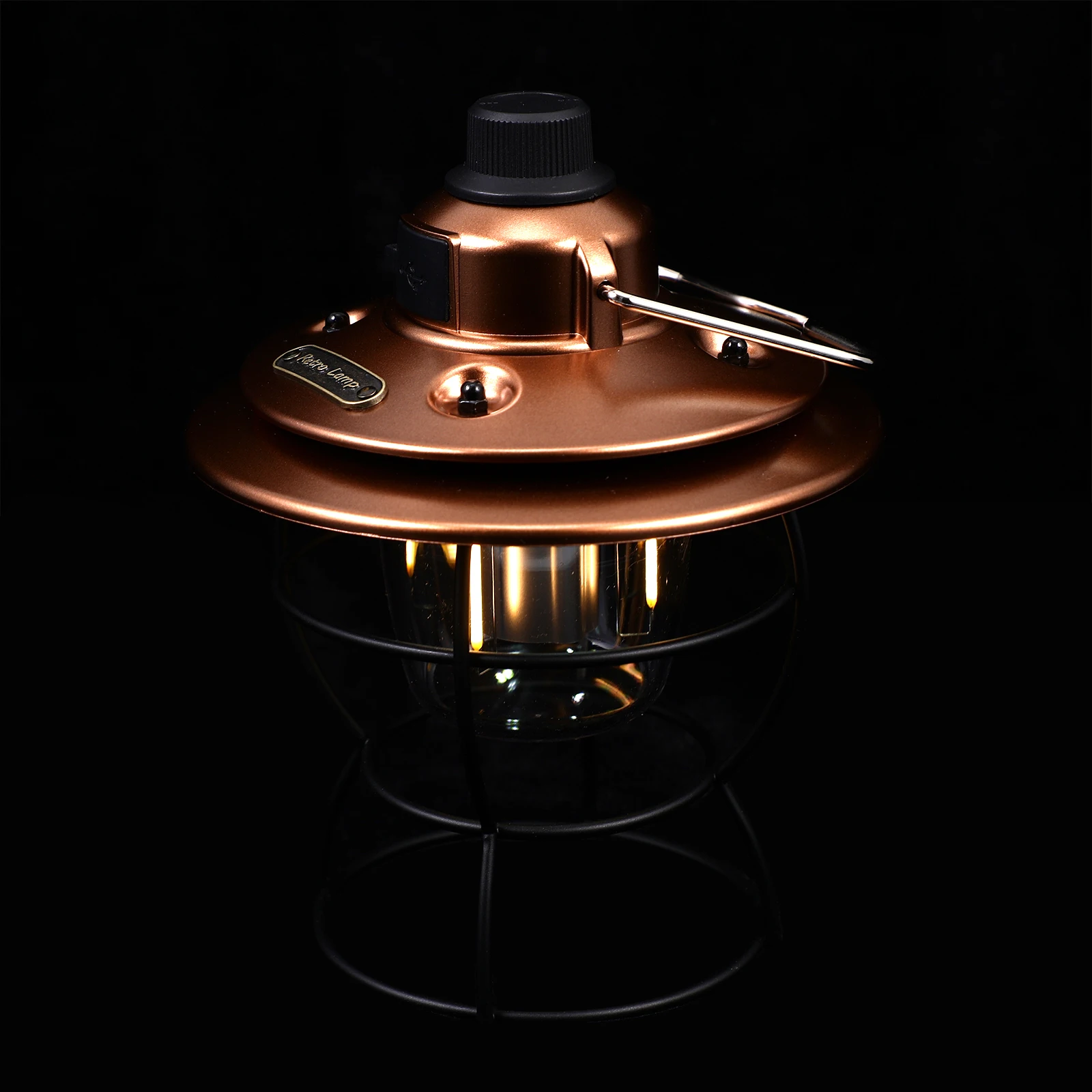 

Retro Camping Lantern Practical Outdoor LED Lamp Vintage H held Hanging Tent Light Portable Long Life Low