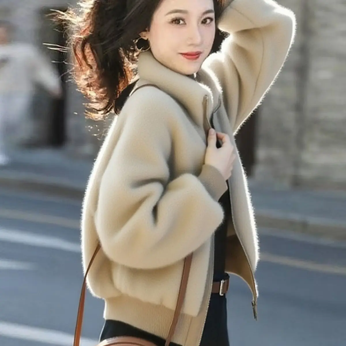 Women Fuzzy Fleece Jacket Stand Collar Full Zip‑Up Loose Solid Color Warm Short Coat Side Pockets Casual Autumn Winter Outerwear