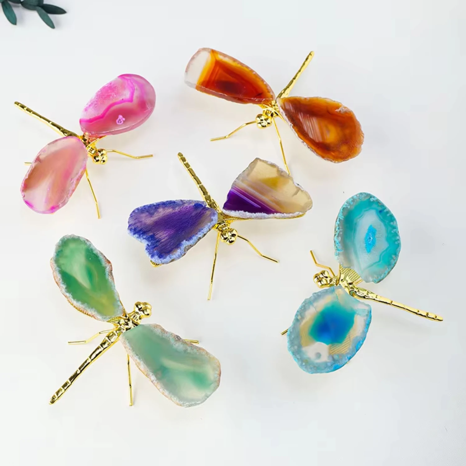 Crystal natural crystal agate jade flakes dragonfly animal  ornament cute gift desktop ornament micro landsca decoration wholes